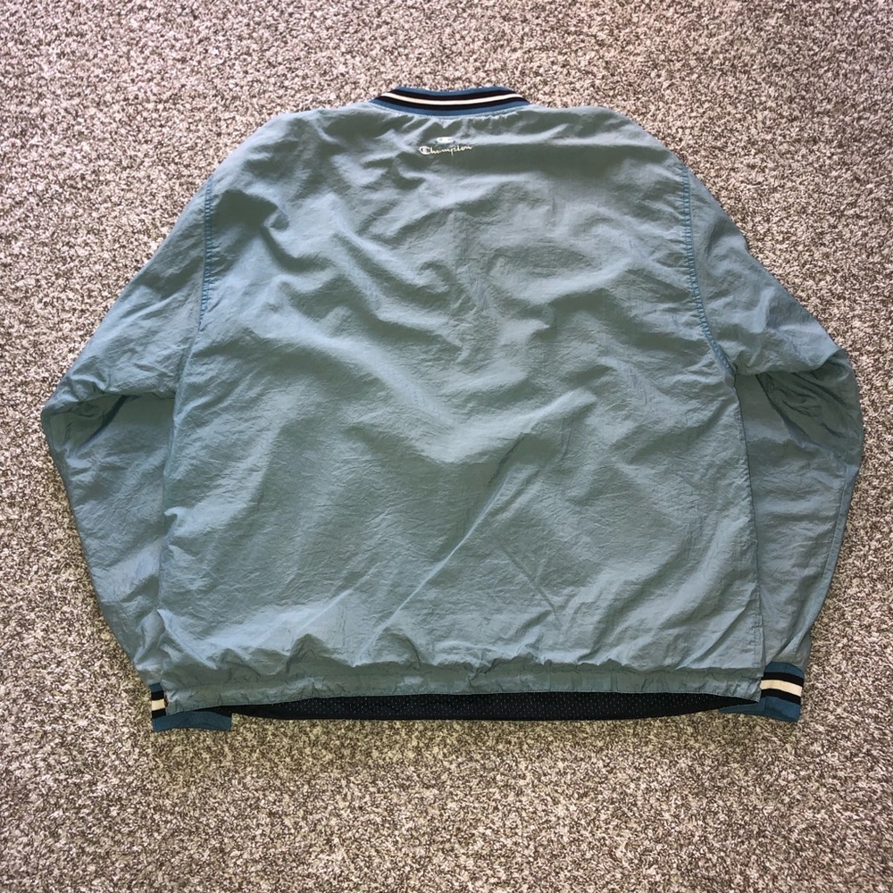 Timberwolves Pullover - Picture 8 of 9
